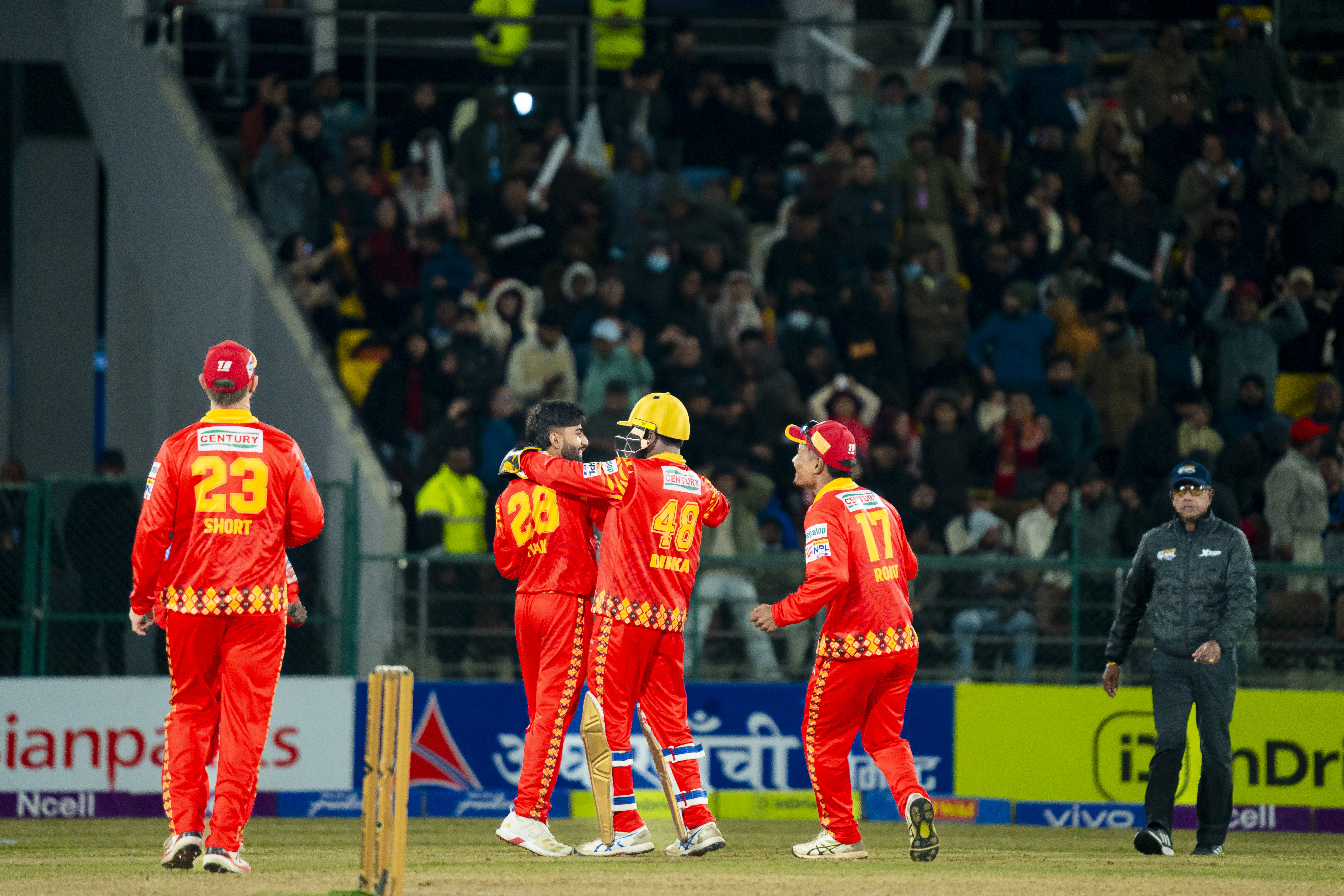LIONS INTO THE FINALS!!